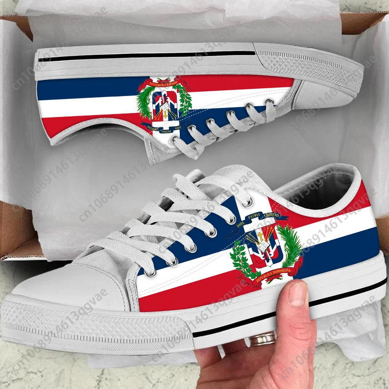 Dominican Republic Flag Print Low Top High Quality Sneakers Mens Womens Teenager Canvas Sneaker Couple Shoes Light Custom Shoe