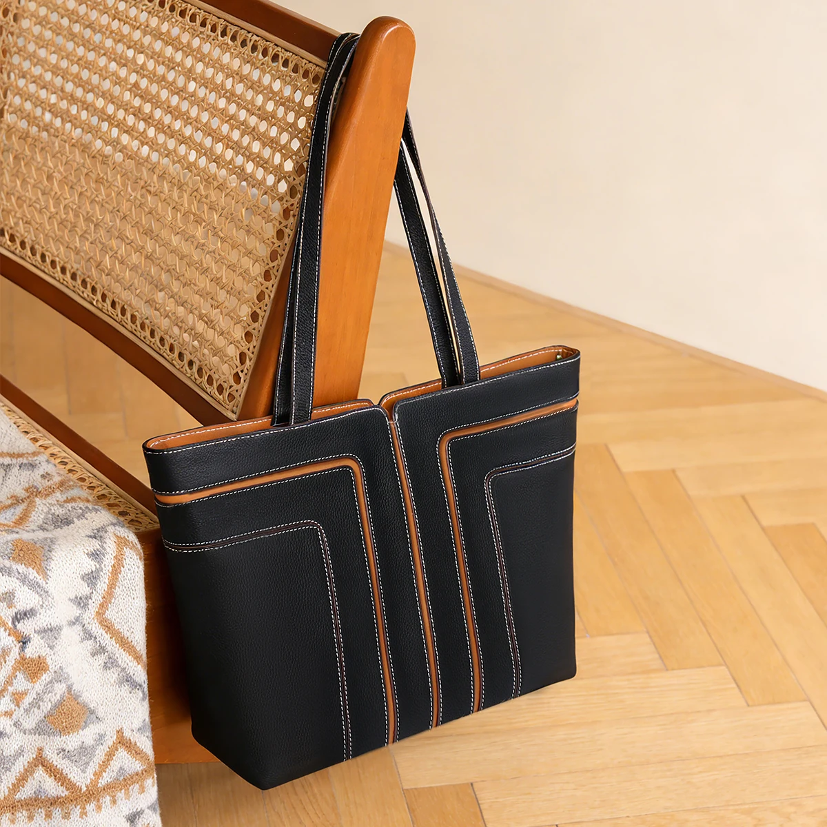 

Autumn and Winter New Style Light Luxury White-Collar Commuting Large-Capacity Genuine Leather Women's Bag First-Layer Cowhide Shoulder Bag Textured Tote Bag