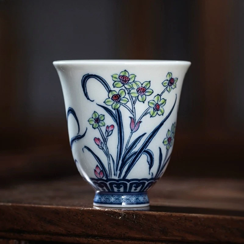Kiln blue and white bucket color hand-painted twelve flower gods smell fragrance cup set gift box