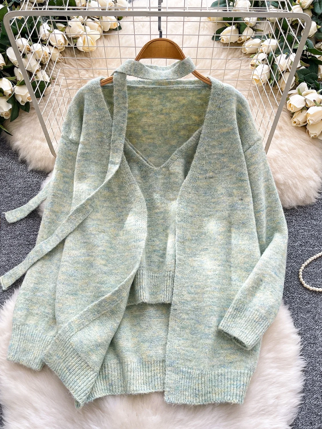 

Ladies' Lazy Style Knitted Sweater Set with Strap Vest Loose Casual Outerwear Cardigan Coat Autumn Winter Versatile Age Reduc...