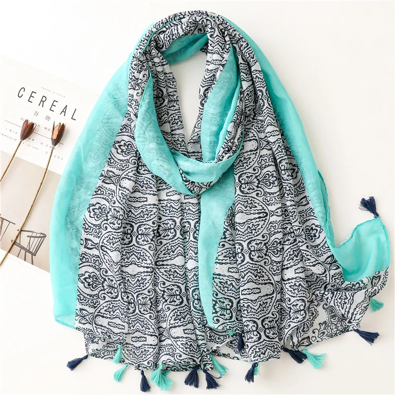 

2023 New Vintage Flower Pattern Tassel Scarf Shawls Soft Long Women Bohemia Style Beach Wrap Hijab Scarves Free Shipping