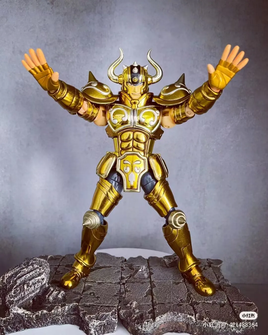 Original Bandai Saint Cloth Used Taurus Aldebaran / New Bandai Old Version Gold Cloth 1.0 Action Figure Gift