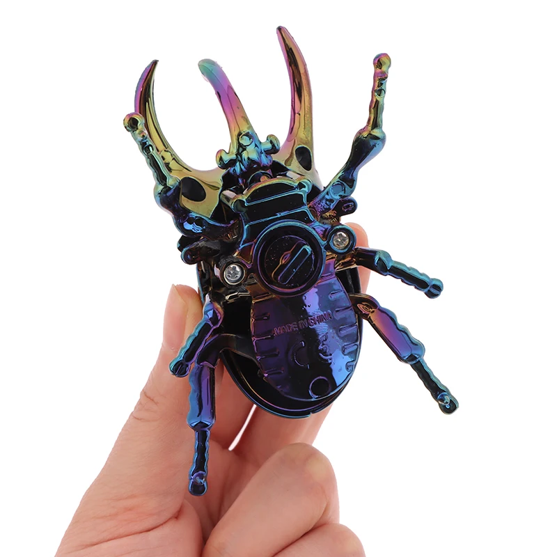 〔Rebecca〕Plastic Animals Wind Up Toy Beetle Bionic Toys Prankster Insect Toy Model