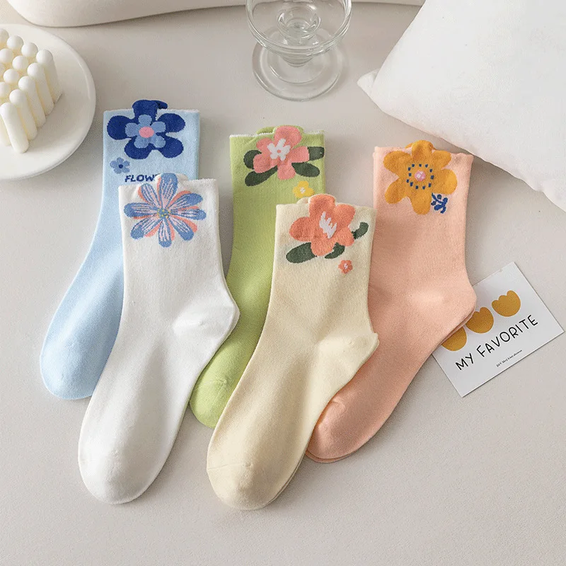 5 Pairs Ladies Autumn Winter Mid-Calf Socks Korean Ins Fashion Floral Print Long Socks Cute Japanese Style Daily Student Socks