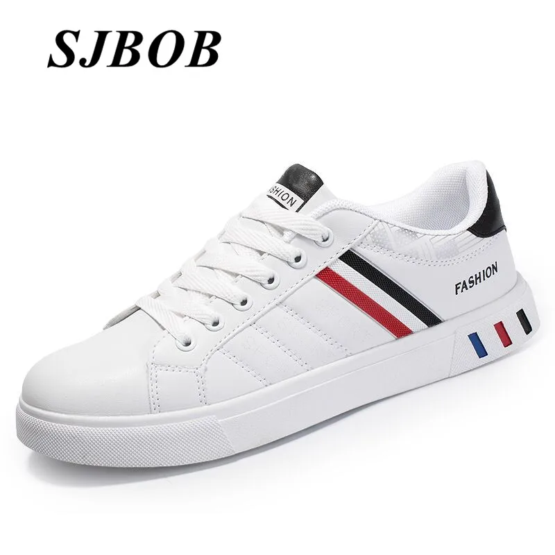 

British Style Skateboard Shoes Man Trend White Mens Skate Shoes Comfy Breathable Flat Sneakers Men Trainers Zapatillas De Skate