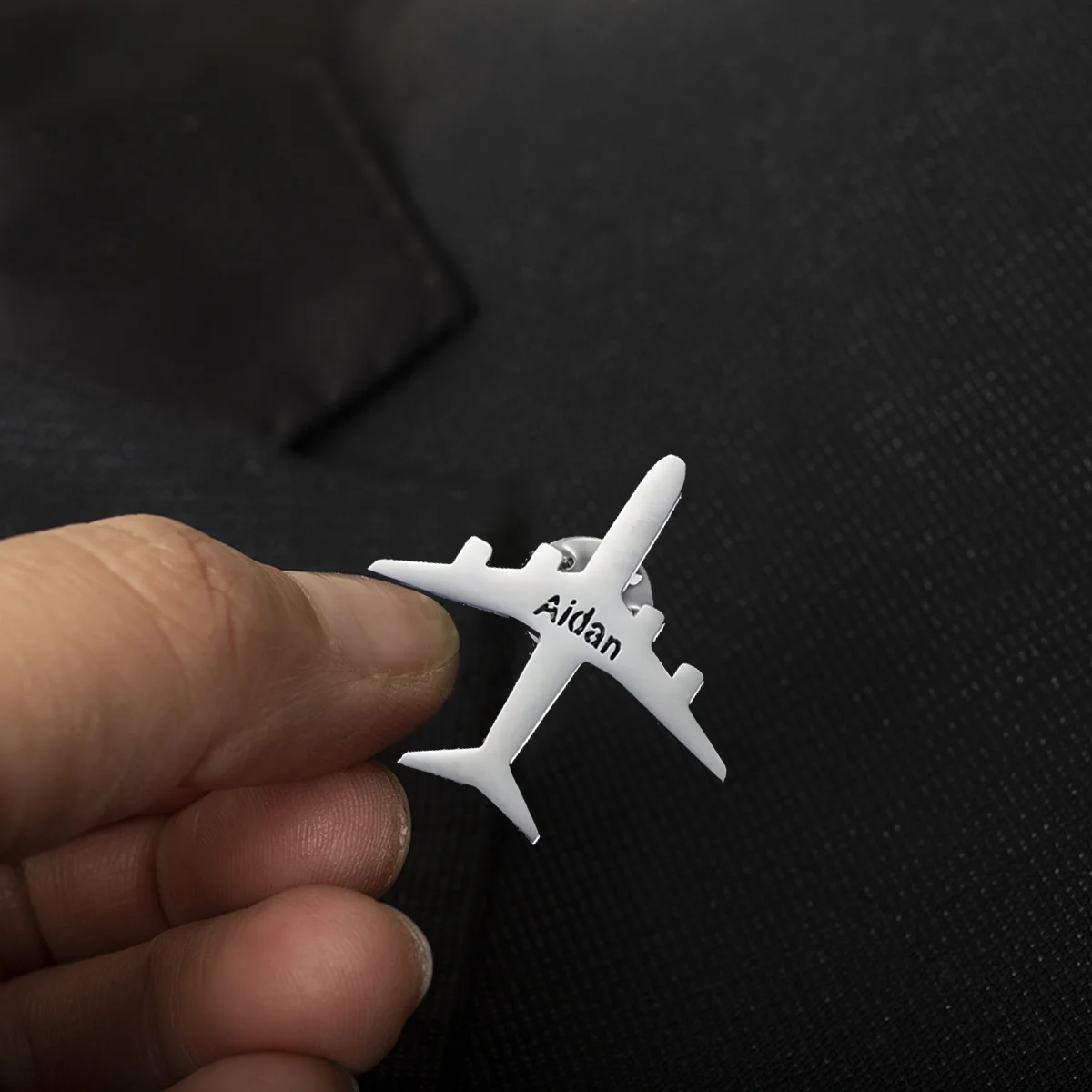 Customized Name Aircraft Brooch For Women Men Custom Aviator Nameplate Button Brooch Personalized Stainless Steel Jewelry Gifts