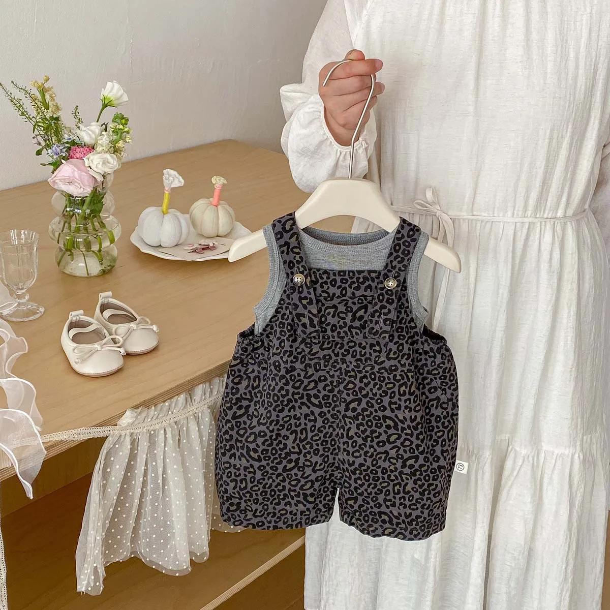 Children's Leopard Print Overalls Set, Baby's Summer New Fashionable and Stylish Baby Vest Two-piece Set Jumpsuit