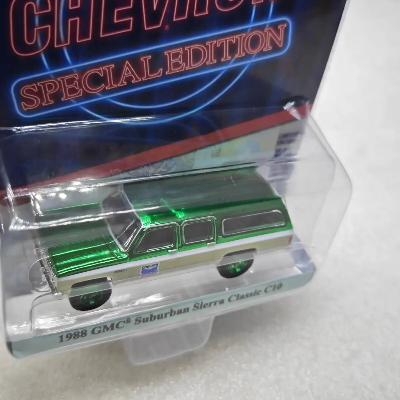

GreenLight 1:64 1988 GMC Suburban Sierra C10 имитация модели автомобиля из сплава, коллекция подарок