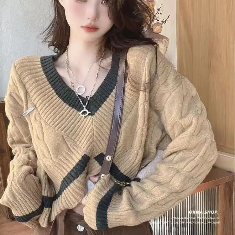 Maglione lavorato a maglia di fascia alta stile pigro per donna Nuovo top lavorato a maglia corto con scollo a V ampio e dimagrante per capispalla
