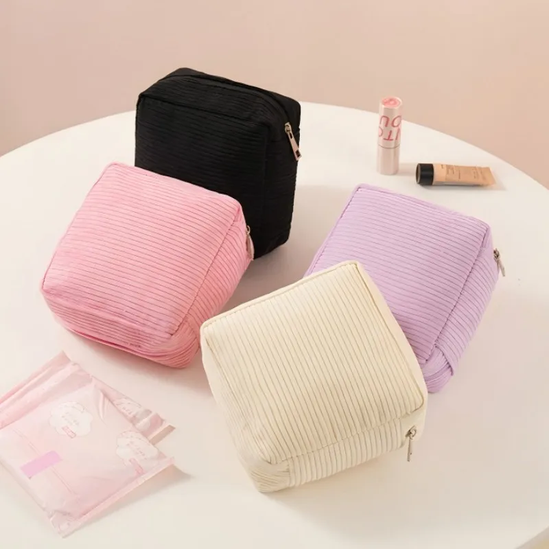 Travel Large Capacity Sanitary Pads Bag Cosmetics Lipstick Storage Bag Cosmetic Bag Multipurpose Mini Data Cables Organizer