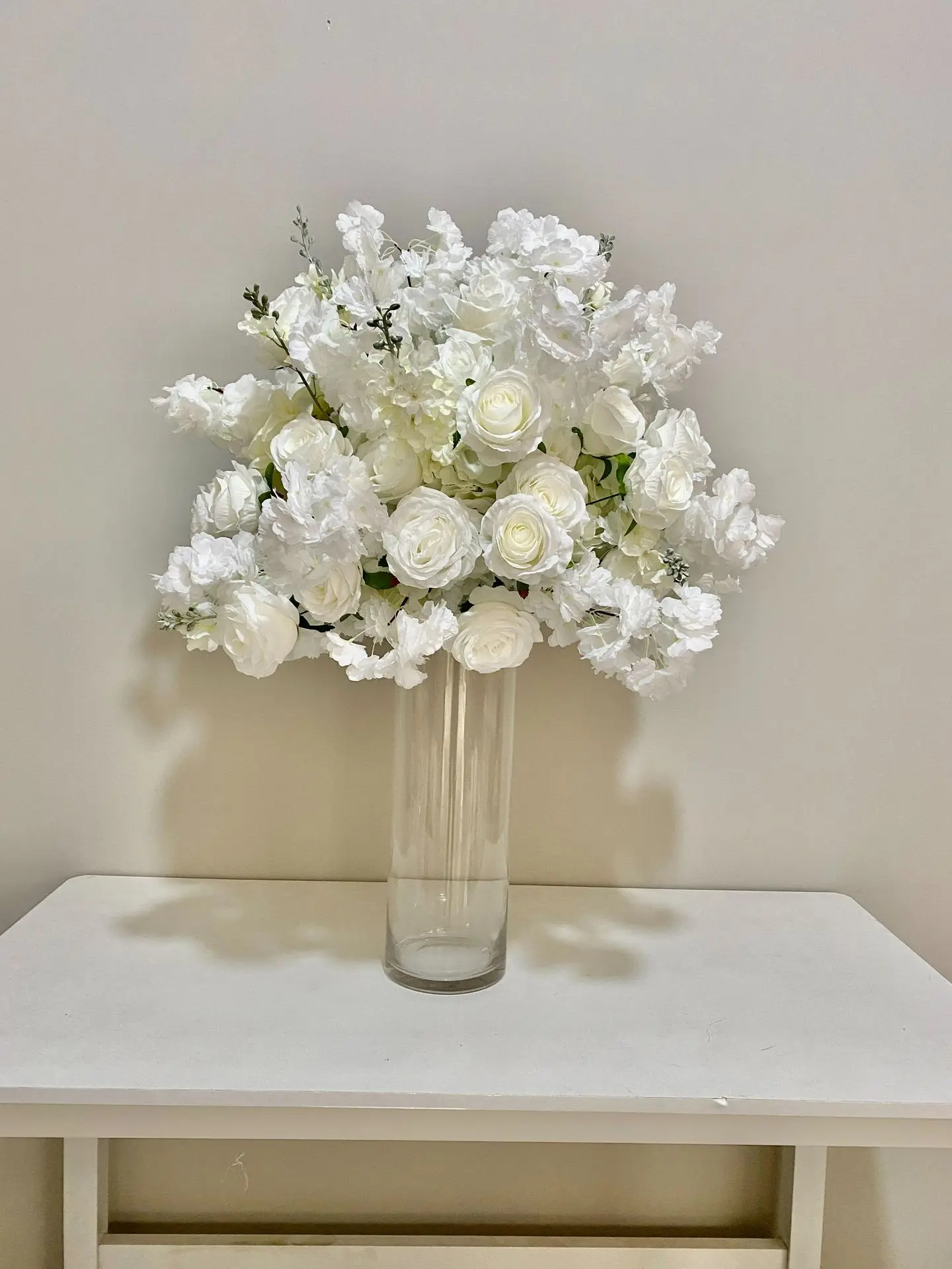 Künstliche Weiße Kirschblüten-Larkspur-Blumenkugel Hochzeitstisch-Mittelstück Blumendekoration Heiratsantrag Heim-Party-Event Großhandel – Detail 5