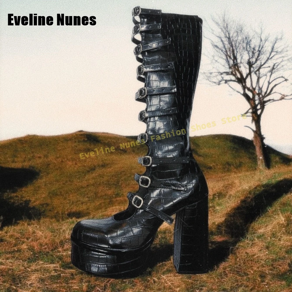 Черные гладиаторы на платформе с эффектом крокодила, круглый носок, блочные каблуки, пряжка, ремешок, вырезы, женские сапоги до колена, новинка 2025, уличный стиль