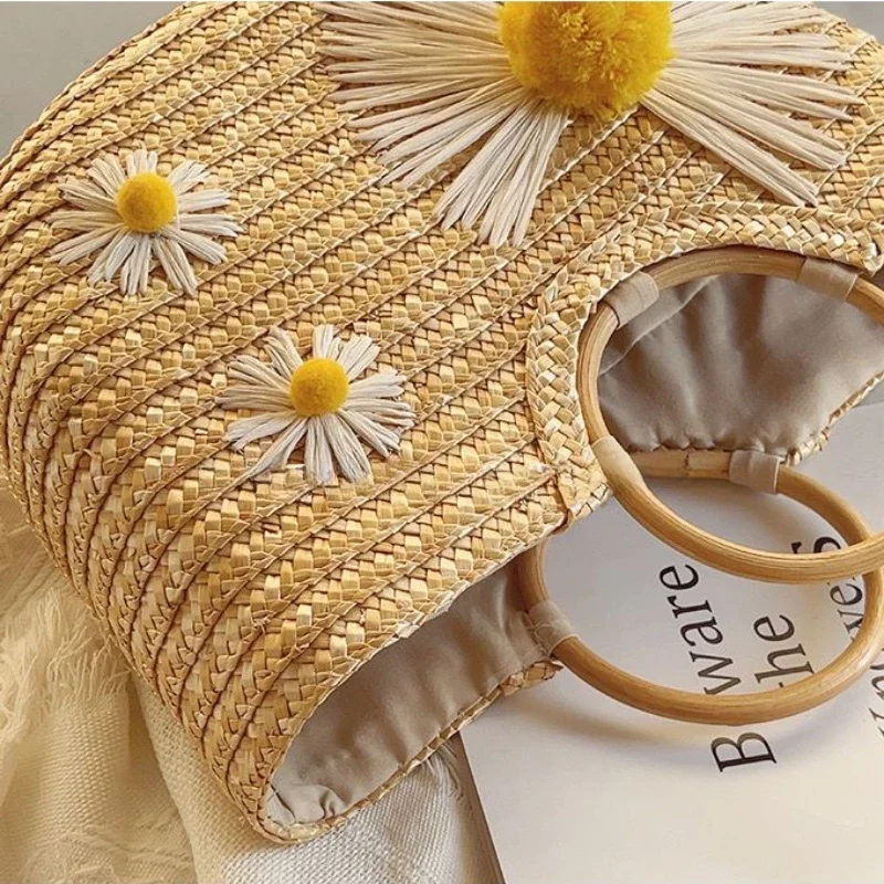 Little Daisy Grass Weaving Bag for Women, Wooden Ring Handle, Drawstring Inner Storage Bags, Beach Holiday Travel Organizer