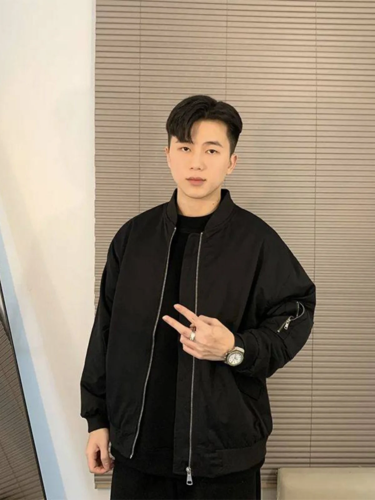 

Black Detroit Flight Jacket Short Baseball Style Mature Elegant Men's Outerwear Spring Autumn Fashionable Polyester Fiber