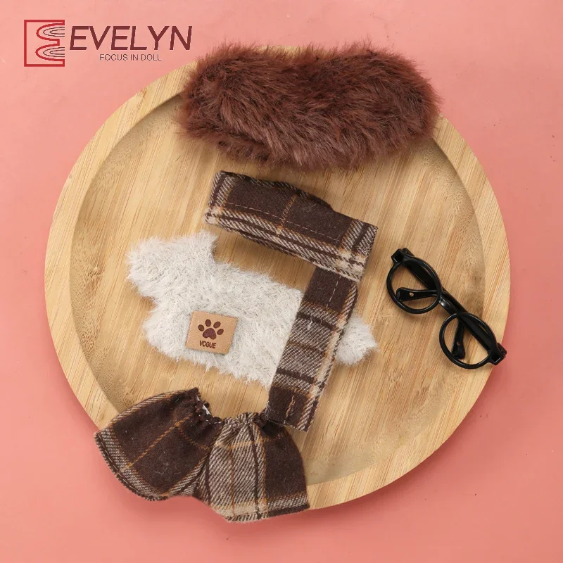 Evelyn (인형) 10/20cm 옷 사랑과 Deepspace Genshin Impact 아이돌 팬 선물 플러시 모자 모자 스카프 스웨터 바지 옷 복장