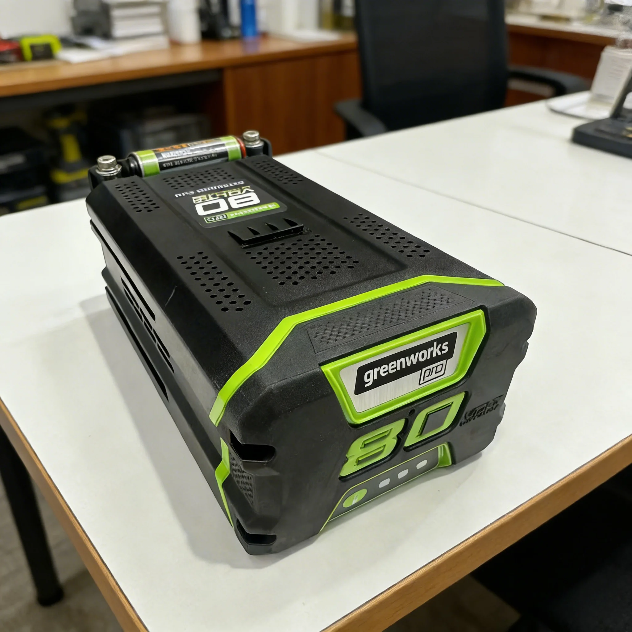 3000mAh 80V High-Performance Replacement Li-ion Battery for Greenworks 80V Lawn Mower /Trimmers/Blowers & Garden Tools Battery