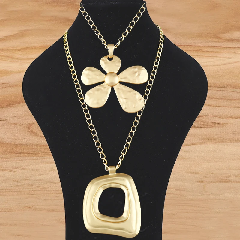 1 sztuka złoty duży medalion w stylu boho, ażurowy, nieregularny wisiorek, długi łańcuszek, elegancki naszyjnik, styl lagenlook dla kobiet i mężczyzn, prezent