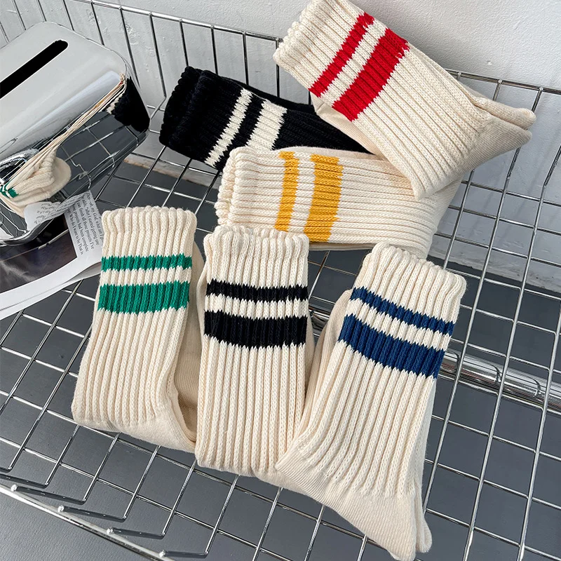 

Unisex Striped Cotton Mid-calf Warm Fashion Socks Sweat-absorbent Anti-friction Sports Socks Men Basketball Socks Running Socks