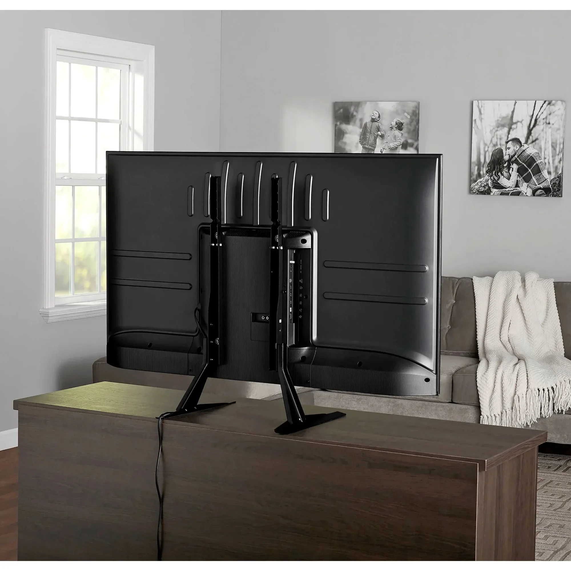 Настольные крепления для телевизора обеспечивают вашей развлекательной системы быстро и эффективно создали.