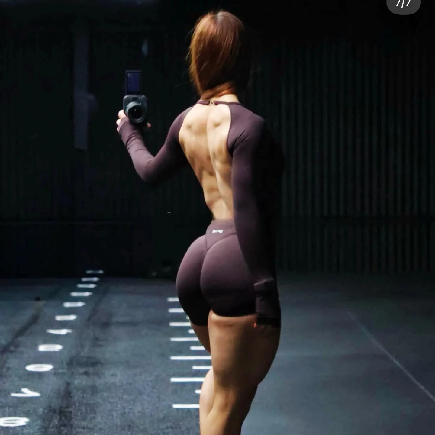 Dneyf DFY Women Impact Seamless Long Sleeve Backless Jumpsuit, Slim Fit Short Playsuit for Yoga Gym Pilates Fitness