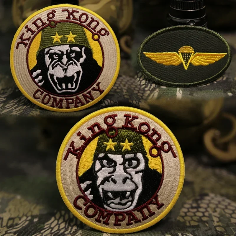 King Kong Taxi Driver Badge M65 Hook&Loop Embroidered Patches Klett Parachute Morale Emblem Tactical Patch For Backpack Stickers