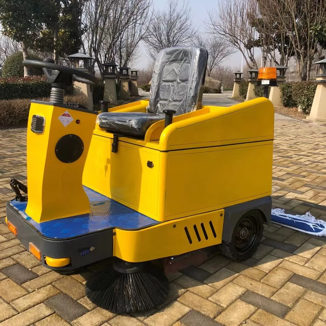 Factory price 1050 model floor cleaning and sweeping drive road sweeper wholesale