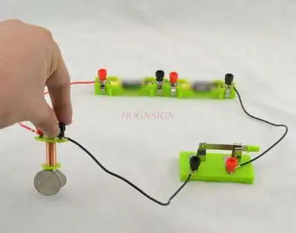 physical experiment equipment for Physics experimental equipment Electromagnetic students explore small electromagnets for