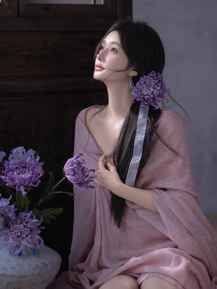 2026 Studio New Lady Pure Desire Atmosphere Cold Sensation Chinese Style Portrait Personal Photography Clothing