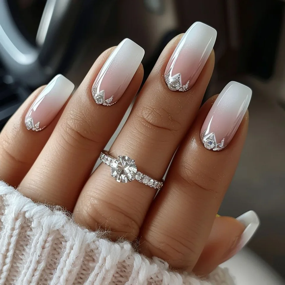 24 piezas de uñas postizas cortas con polvo brillante, arte de uñas de ballet, cubierta completa, francesas transparentes, puntas de manicura para chicas 5