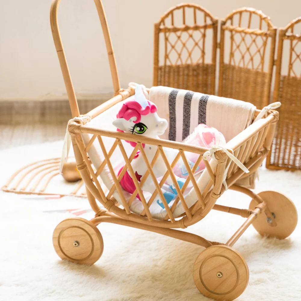 New design eco-friendly natural small rattan foot toys baby stroller cute trolley