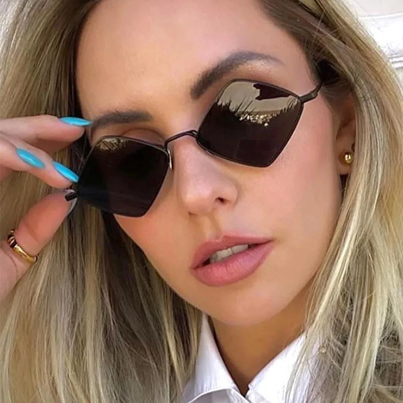 2024 Punk Sunglasses Women Brand Design Small Rhombus Steampunk Sun Glasses Metal Frame Driving Eyewear Gafas De Sol Mujer 57559