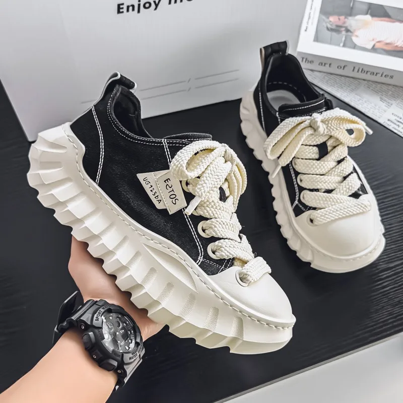 흑백 투톤 틈새 클래식 시리즈 패셔너블하고 다재다능한 남성용 대형 레이스업 부드러운 밑창 캐주얼 스포츠 신발