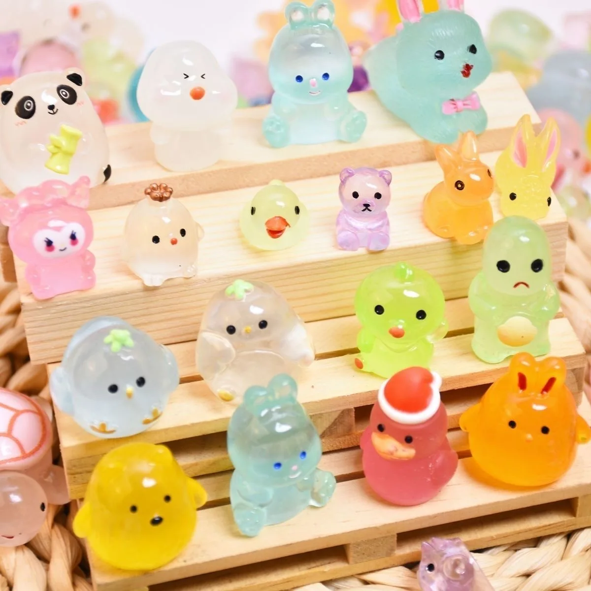 5-100pcs Mini Luminous Resin Animal Blind Box Home Desktop Ornament Model Ornament Creative Decoration Garden Luminous Animals