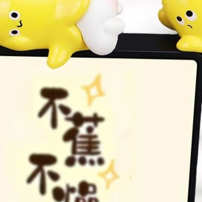1PC Resin Banana Figurine Computer Monitor Decor,Cute Mini Banana Statues For Car Dashboard,Funny TV/Photo Frame Decorations