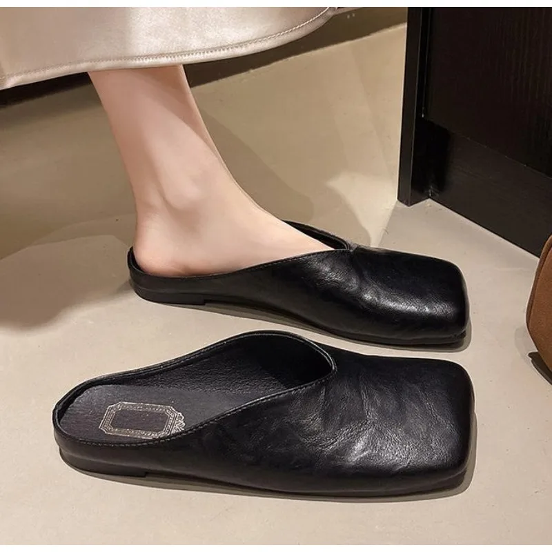 

Designer Slippers Flat Big Size Loafers Square Toe Slides Mules for Women Cover Retro Flat Shoes Female Big Size Ladies' Slipp