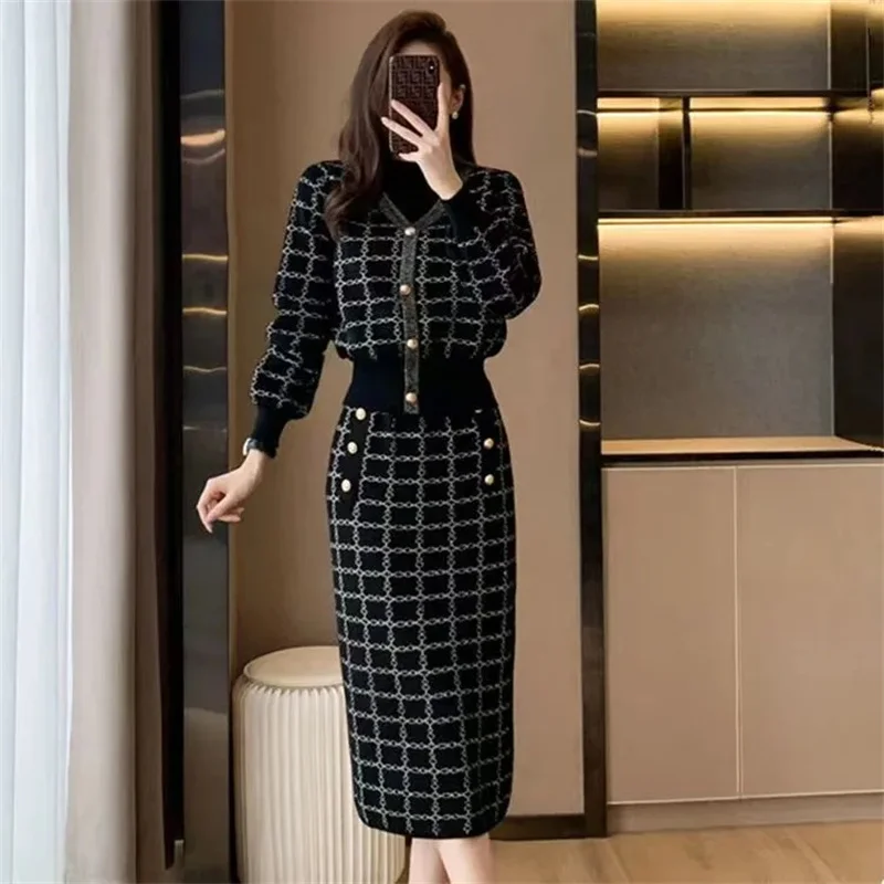 2025 New Fashion Women's Suit Spring Autumn Knitted Sweater Suit Dress V-Neck Knitted Sweater@ Hip Skirts Two Piece Set Female