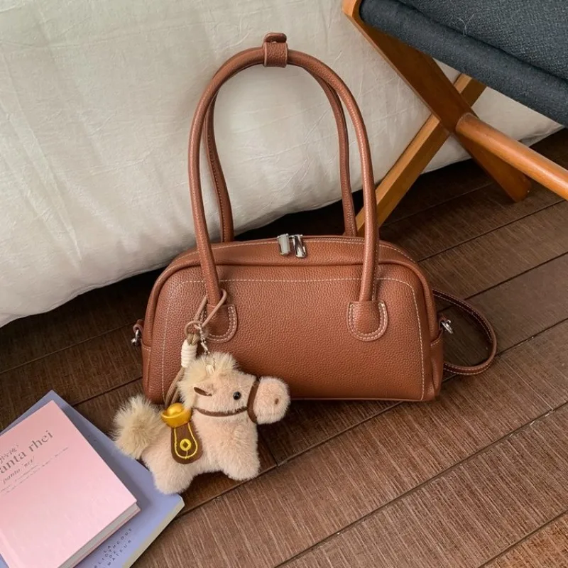 

Soft Touch Leather Shoulder Bag High End Paris Vintage Classic Craft Casual Crossbody Tote Bag Elegant Trendy Ladies Outdoor