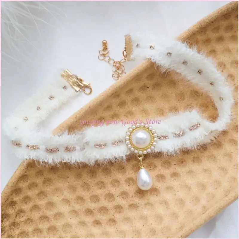 57QA Neck Jewelry Wide Chain Necklace Exquisite Choker Necklace Plush Material