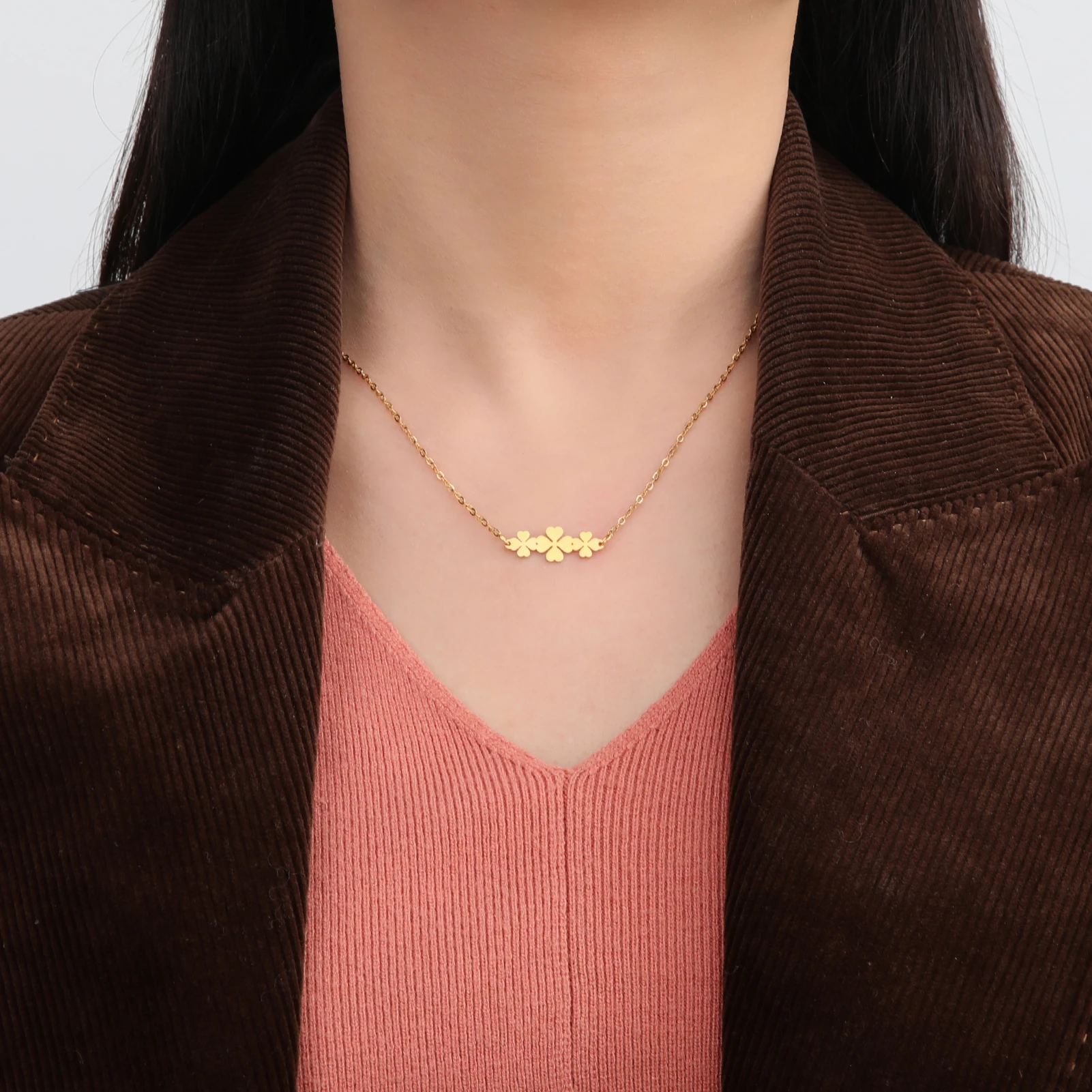 Skyrim Heart Flowers Pendant Necklaces Stainless Steel Gold Color Women Clavicle Chain Choker Boho Jewelry Valentine's Day Gift image 4