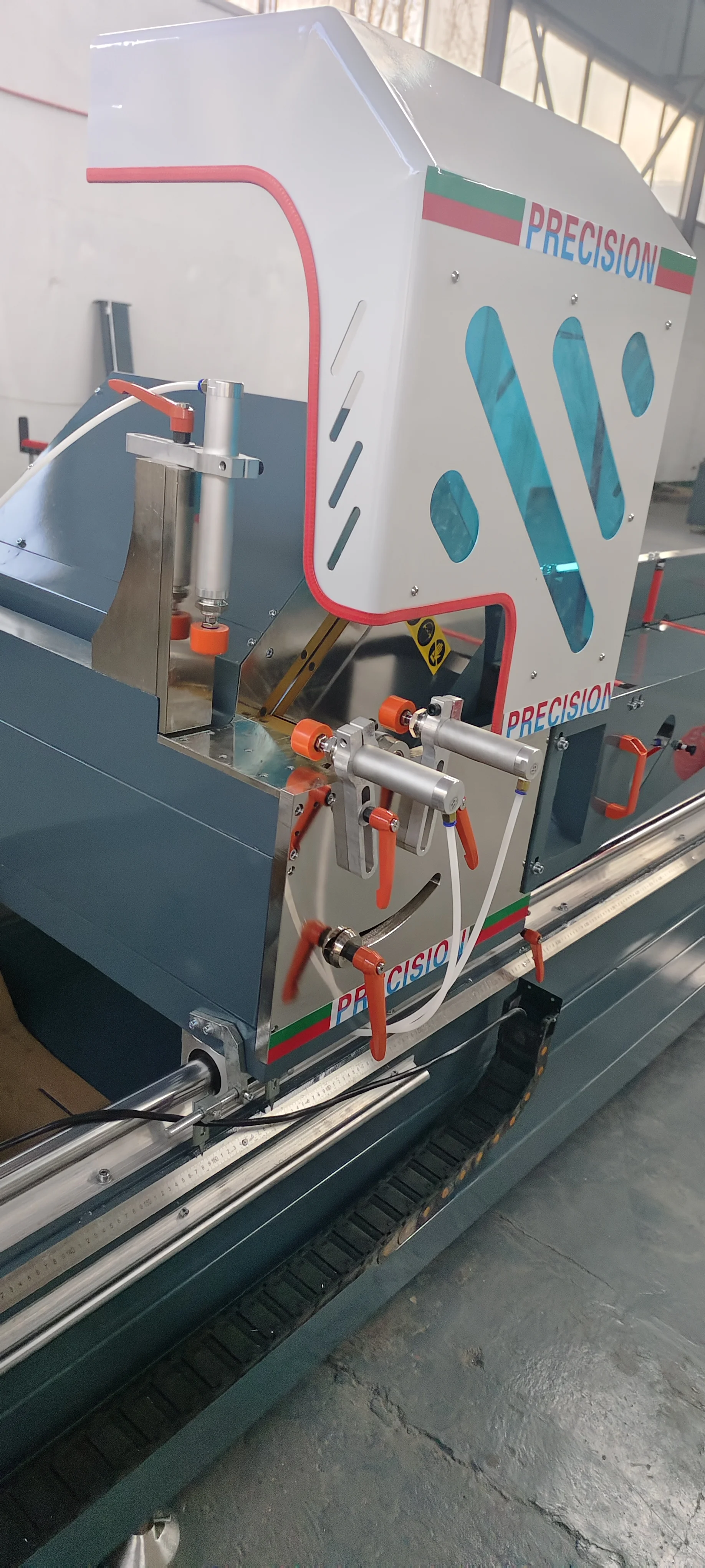 الألومنيوم الشخصي مزدوج الرأس 45 درجة 90 درجة آلة قطع زاوية باستخدام الحاسب الآلي للبيع #5