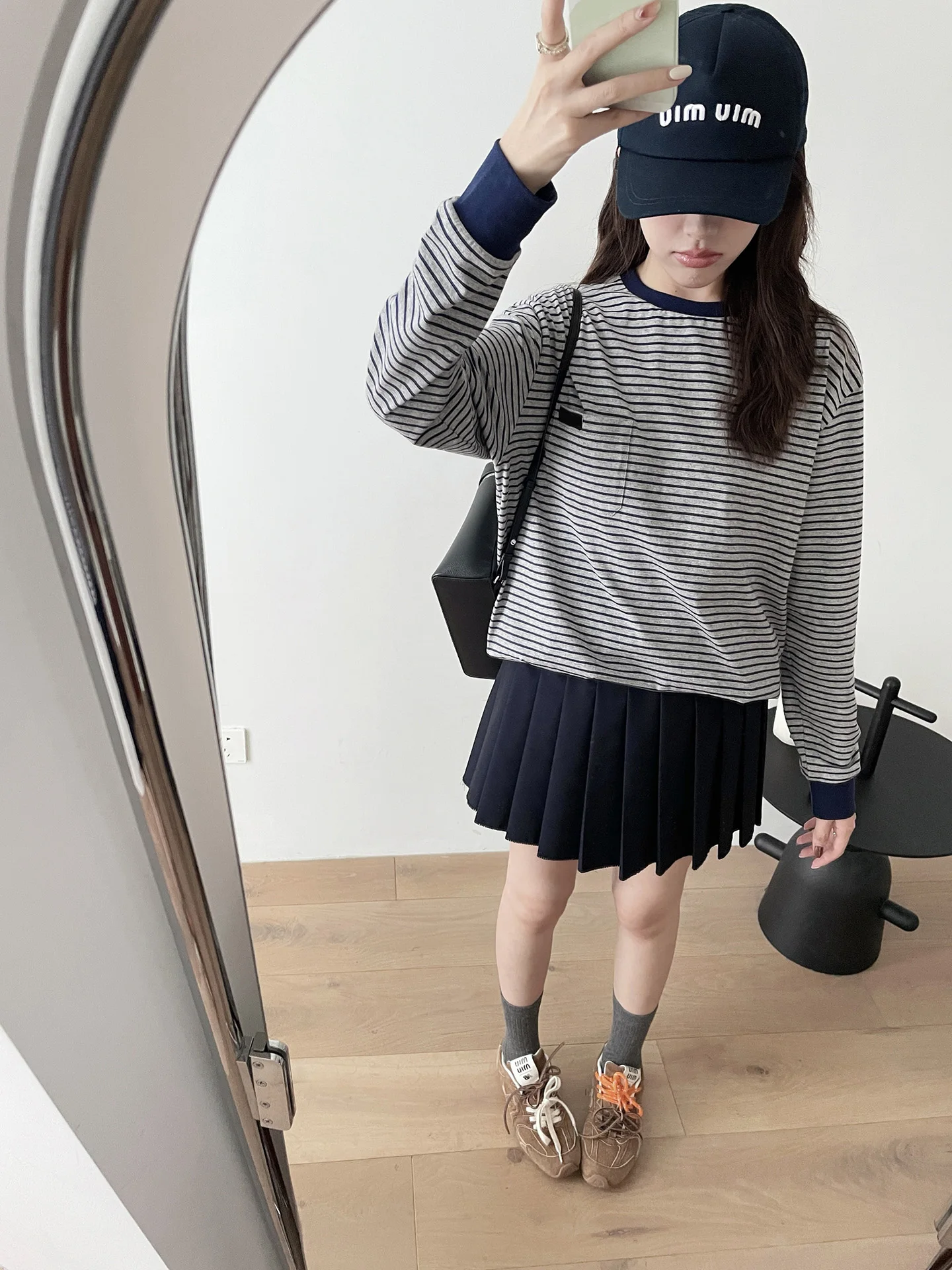 

Fi Buy Buy Повседневная женская хлопковая футболка Long Sve Свободного кроя круглого цвета Ne ket Полосатый узор Универсальный нейтральный ветер