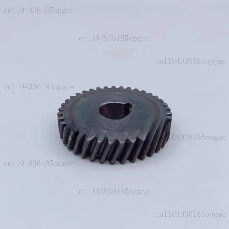 16 Inch Electric Chain Saw Gear Large Flat Tooth 7018B/9016/9016B/9016E Electric Chain Saw Gear 37 Tooth Accessories