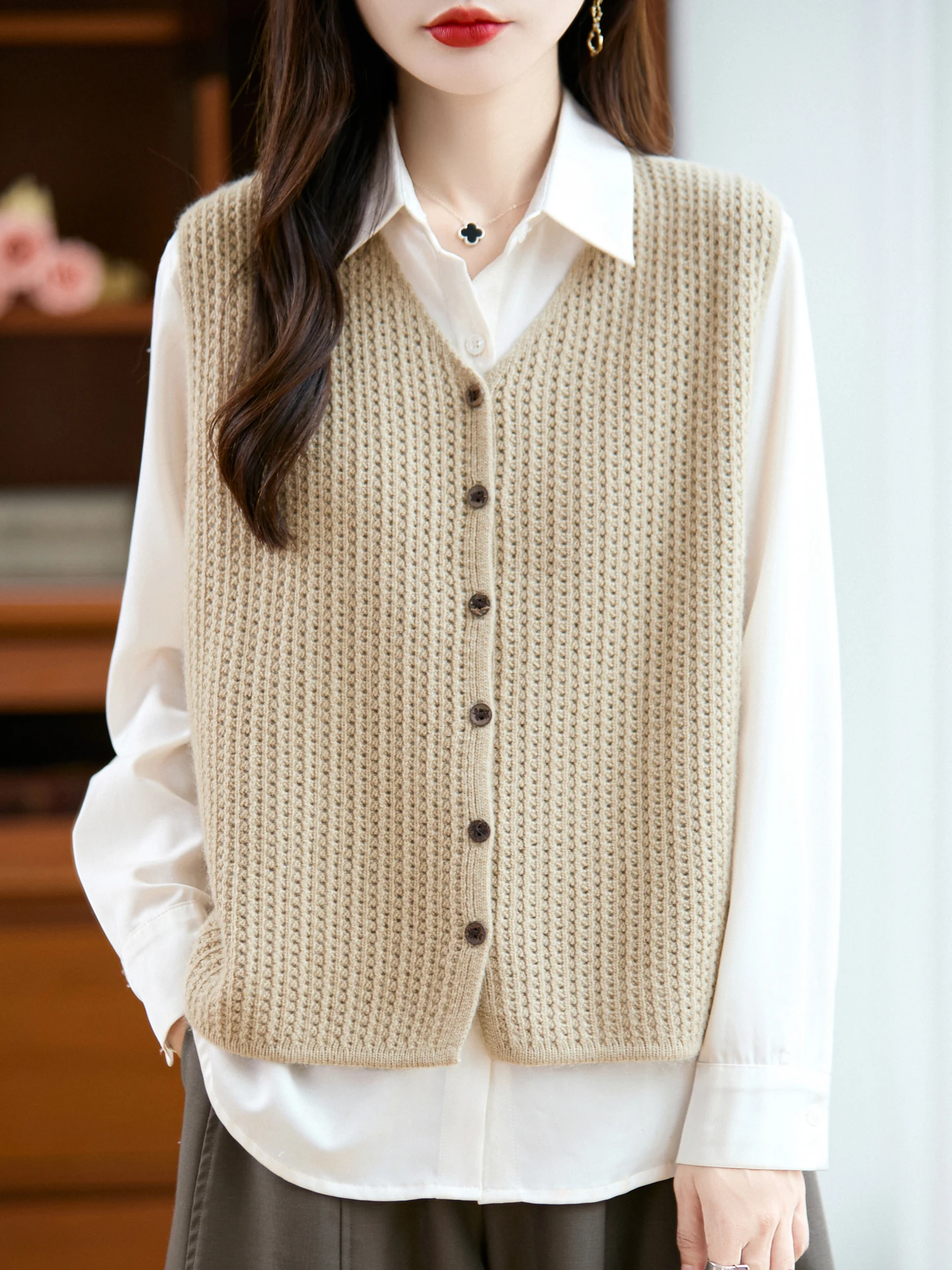

Casual Autumn Winter Woman Sweater Vest New Fashion 100% Merino Wool Knitwear V-Neck Cardigan Sleeveless Clothing Tops Jersey