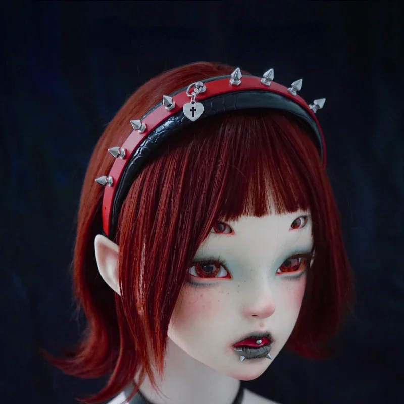 Original hecho a mano gótico Lolita remache aro de pelo Punk oscuro Cosplay sombreros de Halloween Cruz corazones colgante sombreros accesorios para niñas