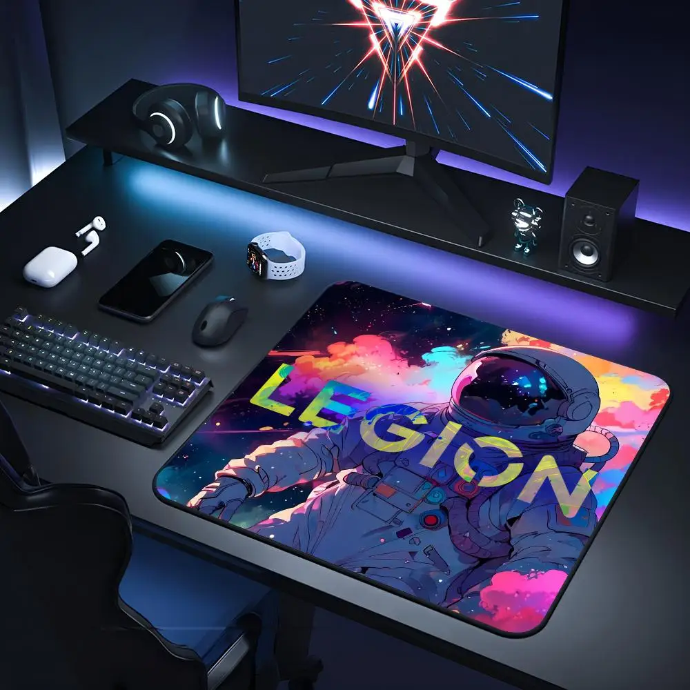 Fashion L-Lenovo logo Mouse Pad Gaming Laptops Keyboard Mat Deskmat Pc Accessories Desk Protector Mousepad Gamer Mats Anime Maus