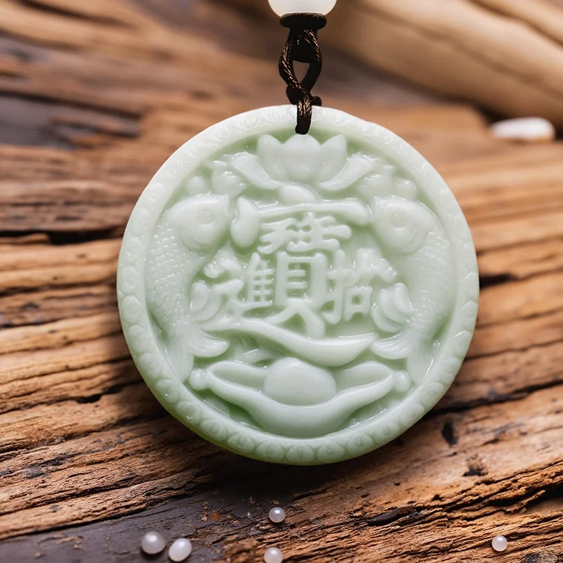 Green Real Jade Carp Fish Pendant Necklace Talismans Fashion Charm Designer Natural Jewelry Vintage Gemstones Luxury