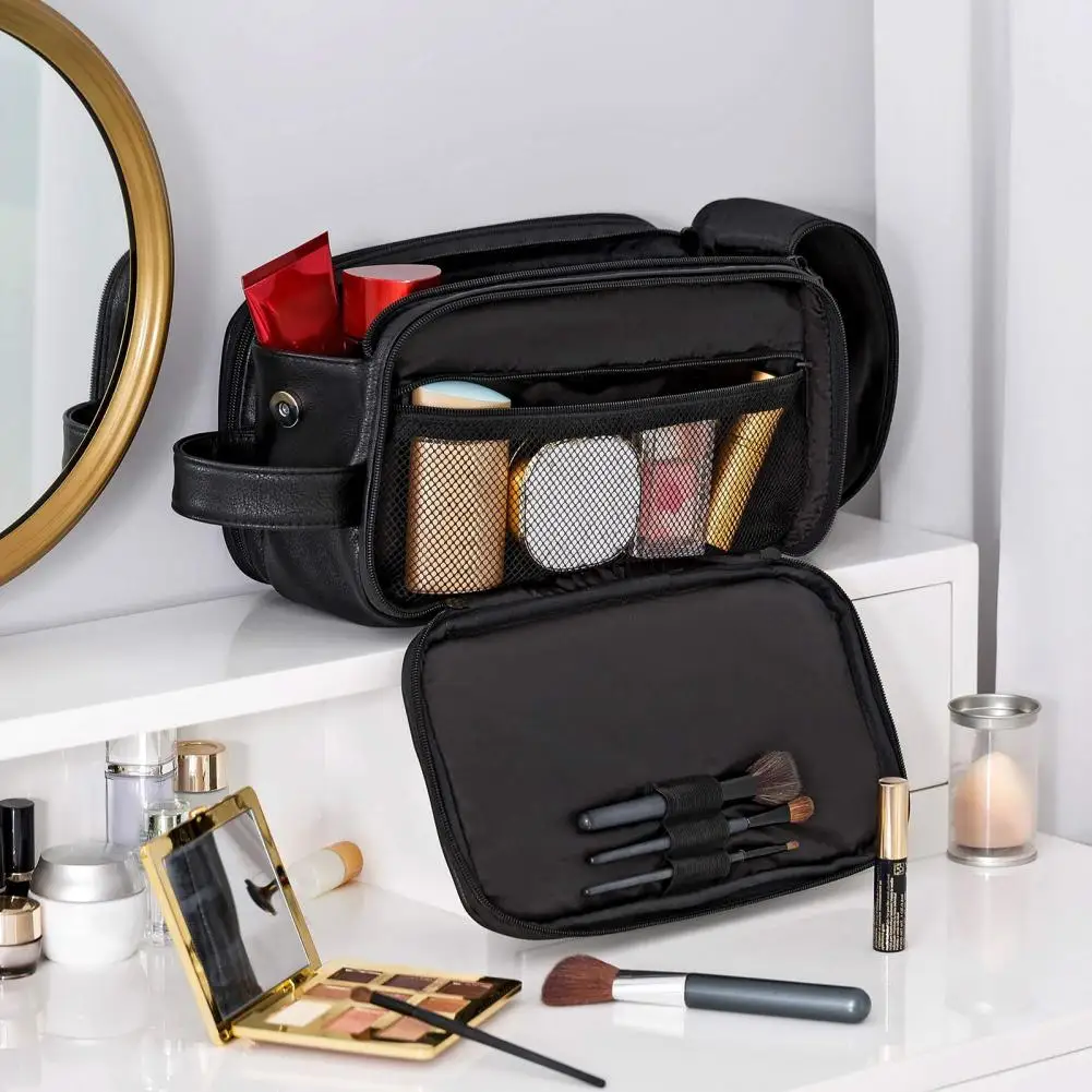 

Shaving Kit Organizer Retro Style Faux Leather Men's Travel Cosmetic Bag with Large Capacity Waterproof Zipper for Business