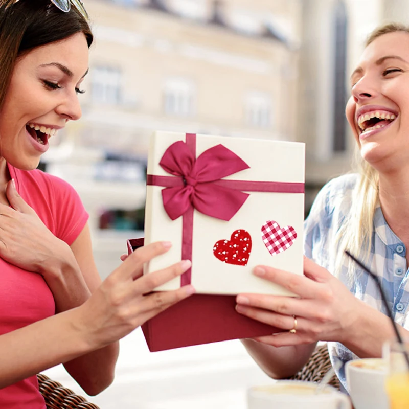 

16Sheets Colorful Love Heart Shape Stickers Gift Box bag Packaging Envelope Seal Labels Wedding Valentine's Day Decor Sticker