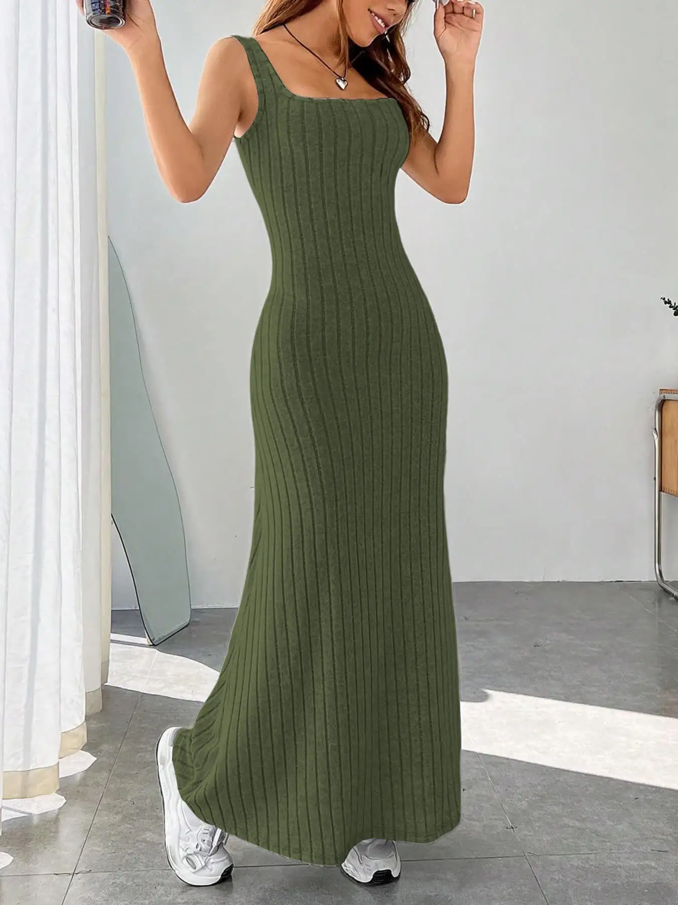 2024 Spring and Summer New European and American Solid Color Pit Strip Grinding Strap Casual Style Hoodie Long Dress Women's Sty