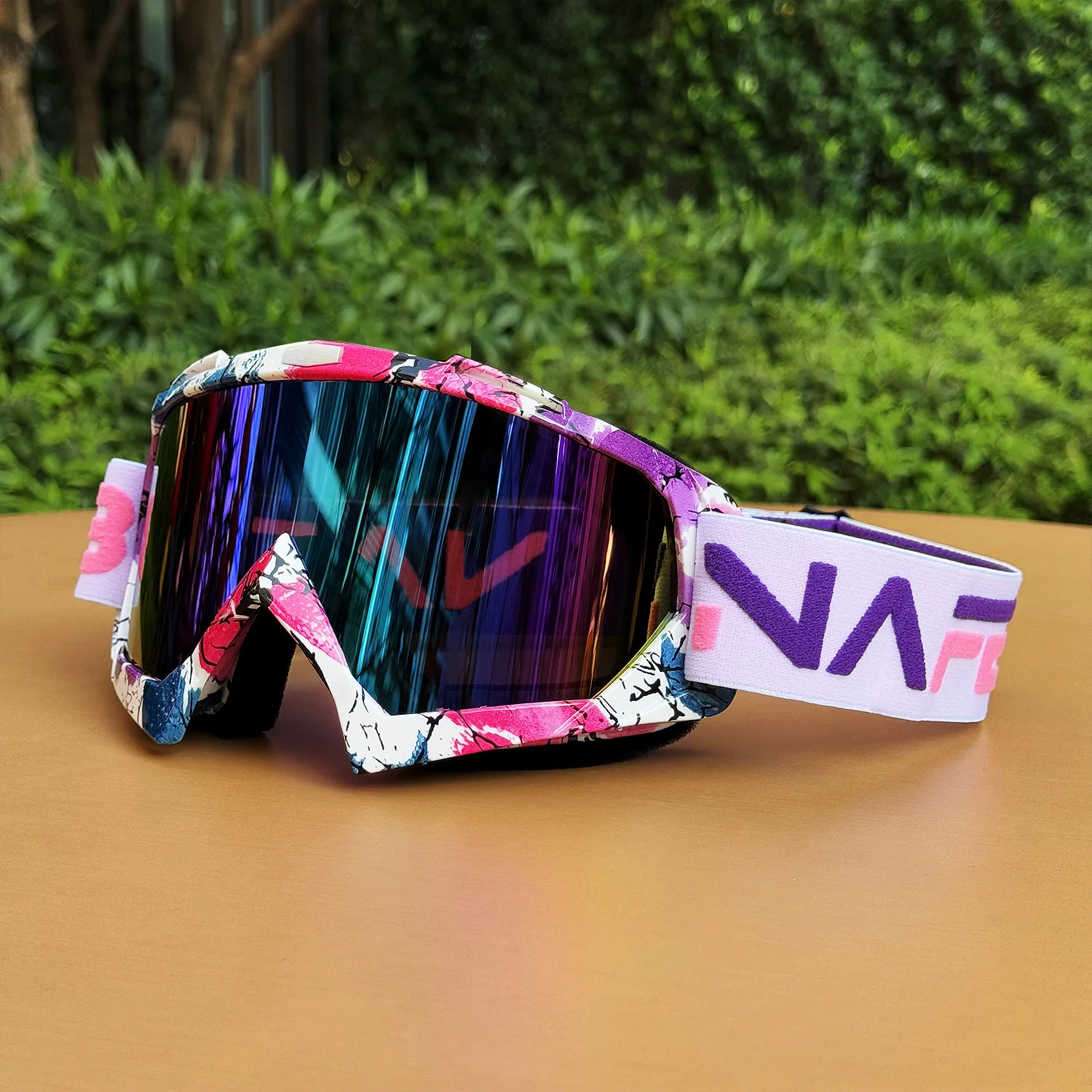 

Windproof Dustproof Moto Goggles-Unisex Motorcycle Sunglasses for MTB ATV Skiing Cycling Racing Off-Road Sports Eye Protection